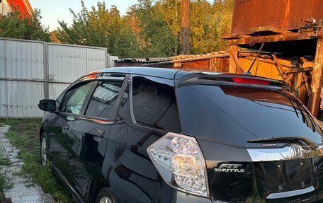 Honda Fit Shuttle I рестайлинг, 2012 год, 950 000 рублей, 3 фотография