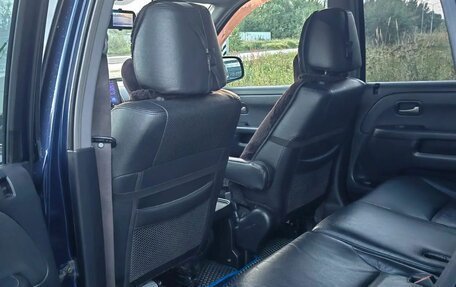 Honda CR-V II рестайлинг, 2004 год, 680 000 рублей, 4 фотография