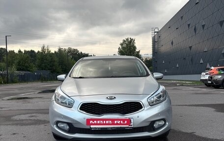 KIA cee'd III, 2015 год, 900 000 рублей, 14 фотография