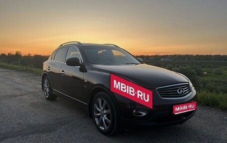 Infiniti QX50 I рестайлинг, 2013 год, 1 700 000 рублей, 1 фотография