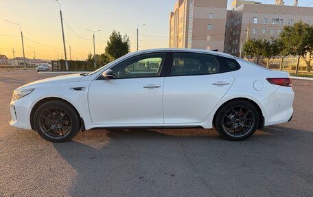 KIA Optima IV, 2017 год, 1 900 000 рублей, 8 фотография