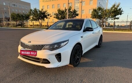 KIA Optima IV, 2017 год, 1 900 000 рублей, 2 фотография