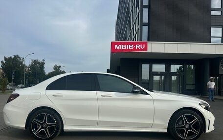 Mercedes-Benz C-Класс, 2018 год, 3 350 000 рублей, 7 фотография