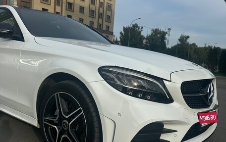Mercedes-Benz C-Класс, 2018 год, 3 350 000 рублей, 20 фотография