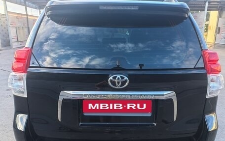 Toyota Land Cruiser Prado 150 рестайлинг 2, 2010 год, 3 250 000 рублей, 5 фотография