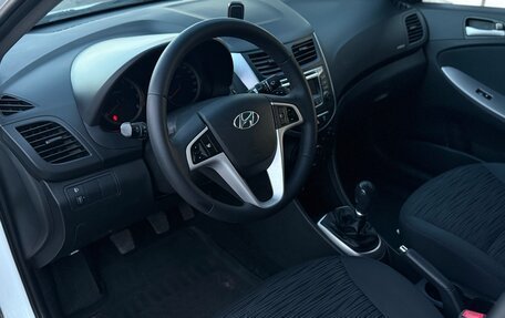 Hyundai Solaris II рестайлинг, 2014 год, 970 000 рублей, 11 фотография