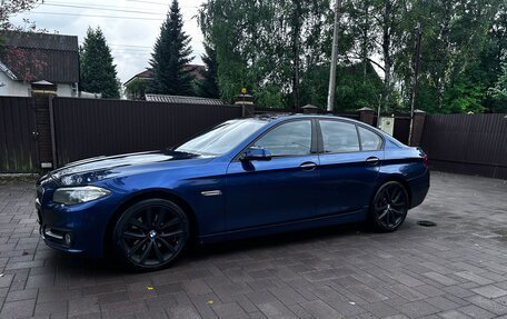 BMW 5 серия, 2016 год, 2 950 000 рублей, 4 фотография