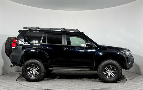 Toyota Land Cruiser Prado 150 рестайлинг 2, 2018 год, 6 350 000 рублей, 4 фотография