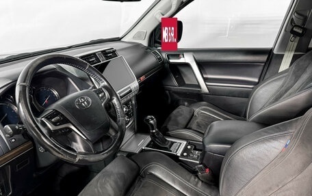 Toyota Land Cruiser Prado 150 рестайлинг 2, 2018 год, 6 350 000 рублей, 9 фотография