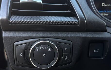 Ford Fusion (North America) II, 2018 год, 1 800 000 рублей, 26 фотография