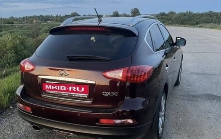 Infiniti QX50 I рестайлинг, 2013 год, 1 700 000 рублей, 3 фотография