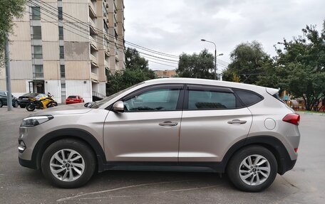 Hyundai Tucson III, 2016 год, 1 900 000 рублей, 2 фотография