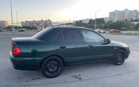 Mitsubishi Carisma I, 1999 год, 85 000 рублей, 3 фотография