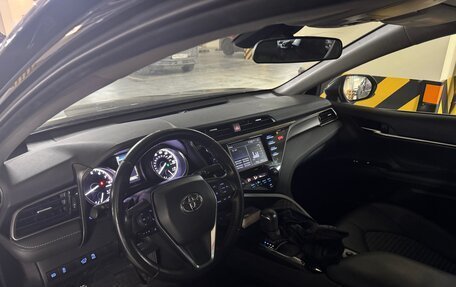 Toyota Camry, 2020 год, 2 200 000 рублей, 2 фотография