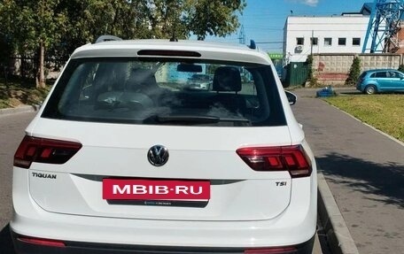 Volkswagen Tiguan II, 2018 год, 2 150 000 рублей, 5 фотография
