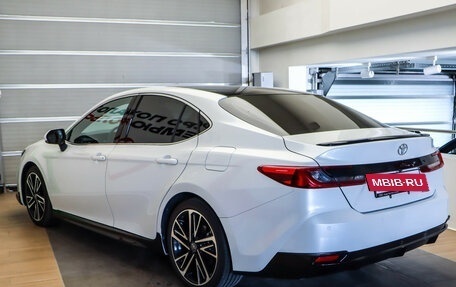 Toyota Camry, 2024 год, 3 440 000 рублей, 6 фотография