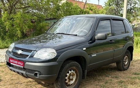 Chevrolet Niva I рестайлинг, 2011 год, 450 000 рублей, 1 фотография