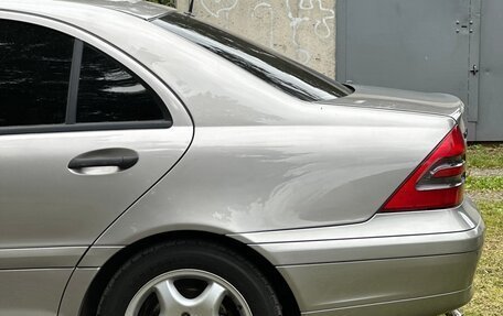 Mercedes-Benz C-Класс, 2004 год, 450 000 рублей, 7 фотография