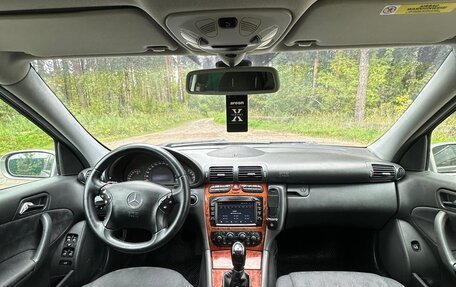 Mercedes-Benz C-Класс, 2004 год, 450 000 рублей, 17 фотография