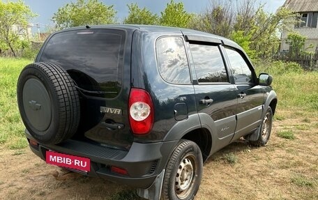 Chevrolet Niva I рестайлинг, 2011 год, 450 000 рублей, 3 фотография