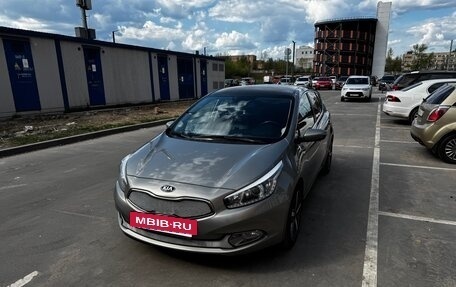 KIA cee'd III, 2014 год, 1 050 000 рублей, 2 фотография