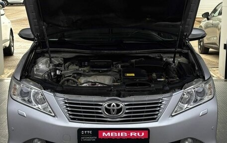 Toyota Camry, 2012 год, 1 650 000 рублей, 9 фотография