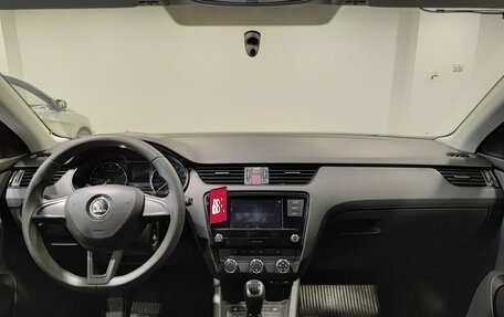 Skoda Octavia, 2017 год, 1 399 000 рублей, 14 фотография
