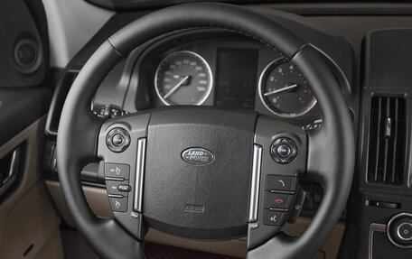 Land Rover Freelander II рестайлинг 2, 2013 год, 1 349 000 рублей, 10 фотография