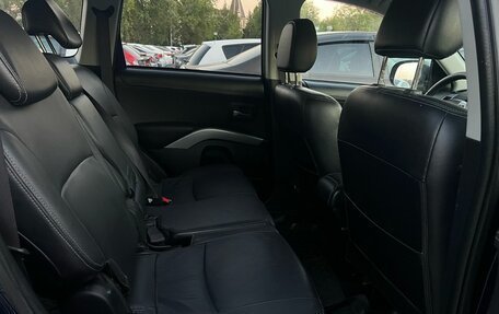 Mitsubishi Outlander III рестайлинг 3, 2011 год, 1 230 000 рублей, 10 фотография