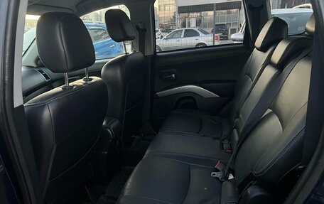 Mitsubishi Outlander III рестайлинг 3, 2011 год, 1 230 000 рублей, 9 фотография