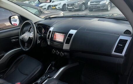 Mitsubishi Outlander III рестайлинг 3, 2011 год, 1 230 000 рублей, 28 фотография