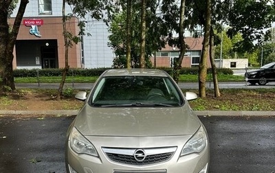 Opel Astra J, 2011 год, 389 000 рублей, 1 фотография