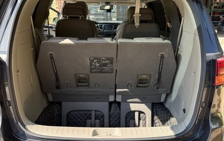 KIA Carnival III, 2018 год, 2 899 000 рублей, 8 фотография