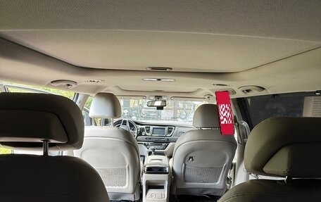 KIA Carnival III, 2018 год, 2 899 000 рублей, 30 фотография