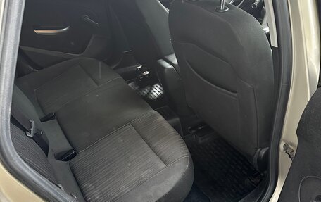 Opel Astra J, 2011 год, 389 000 рублей, 7 фотография