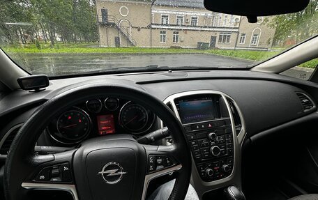 Opel Astra J, 2011 год, 389 000 рублей, 9 фотография