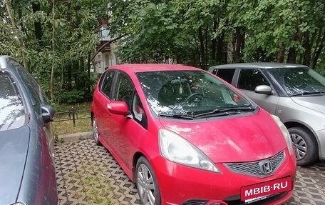 Honda Jazz II рестайлинг, 2009 год, 750 000 рублей, 2 фотография