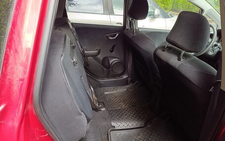 Honda Jazz II рестайлинг, 2009 год, 750 000 рублей, 13 фотография