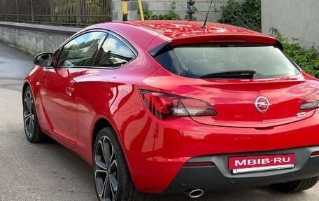 Opel Astra J, 2013 год, 890 000 рублей, 2 фотография