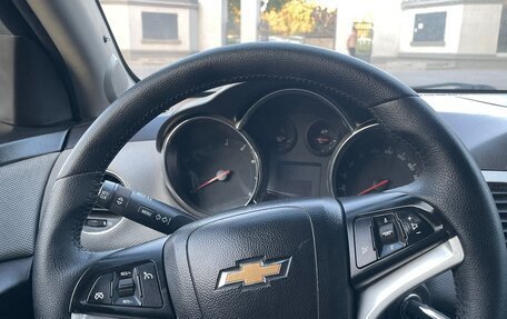 Chevrolet Cruze II, 2012 год, 700 000 рублей, 13 фотография