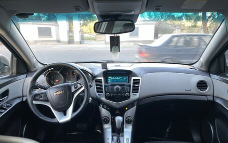 Chevrolet Cruze II, 2012 год, 700 000 рублей, 12 фотография