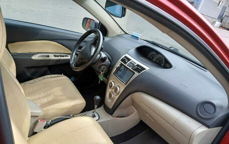 Toyota Yaris III рестайлинг, 2008 год, 450 000 рублей, 5 фотография