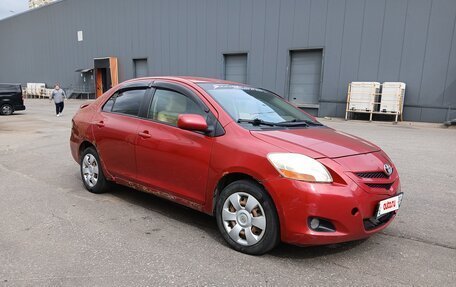 Toyota Yaris III рестайлинг, 2008 год, 450 000 рублей, 3 фотография