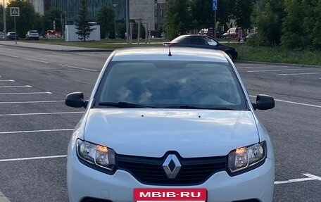 Renault Sandero II рестайлинг, 2017 год, 835 000 рублей, 2 фотография