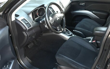 Mitsubishi Outlander III рестайлинг 3, 2008 год, 910 000 рублей, 15 фотография