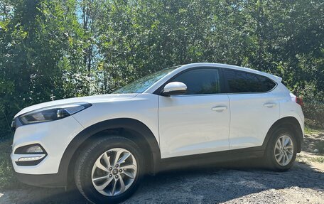 Hyundai Tucson III, 2016 год, 1 860 000 рублей, 3 фотография