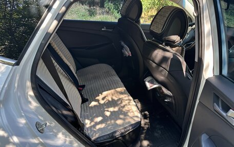 Hyundai Tucson III, 2016 год, 1 860 000 рублей, 9 фотография