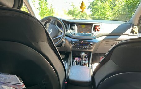 Hyundai Tucson III, 2016 год, 1 860 000 рублей, 16 фотография