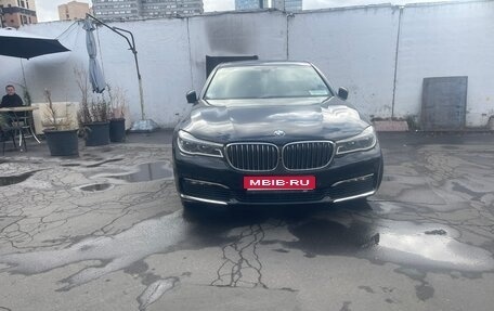 BMW 7 серия, 2018 год, 3 700 000 рублей, 1 фотография