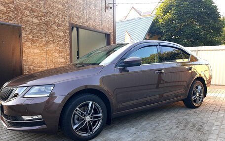 Skoda Octavia, 2017 год, 1 900 000 рублей, 4 фотография